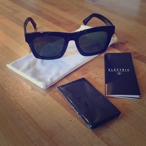 ELECTRIC Crasher Gloss Black (Polarized)